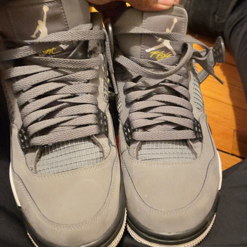 Air Jordan 4 cool gray